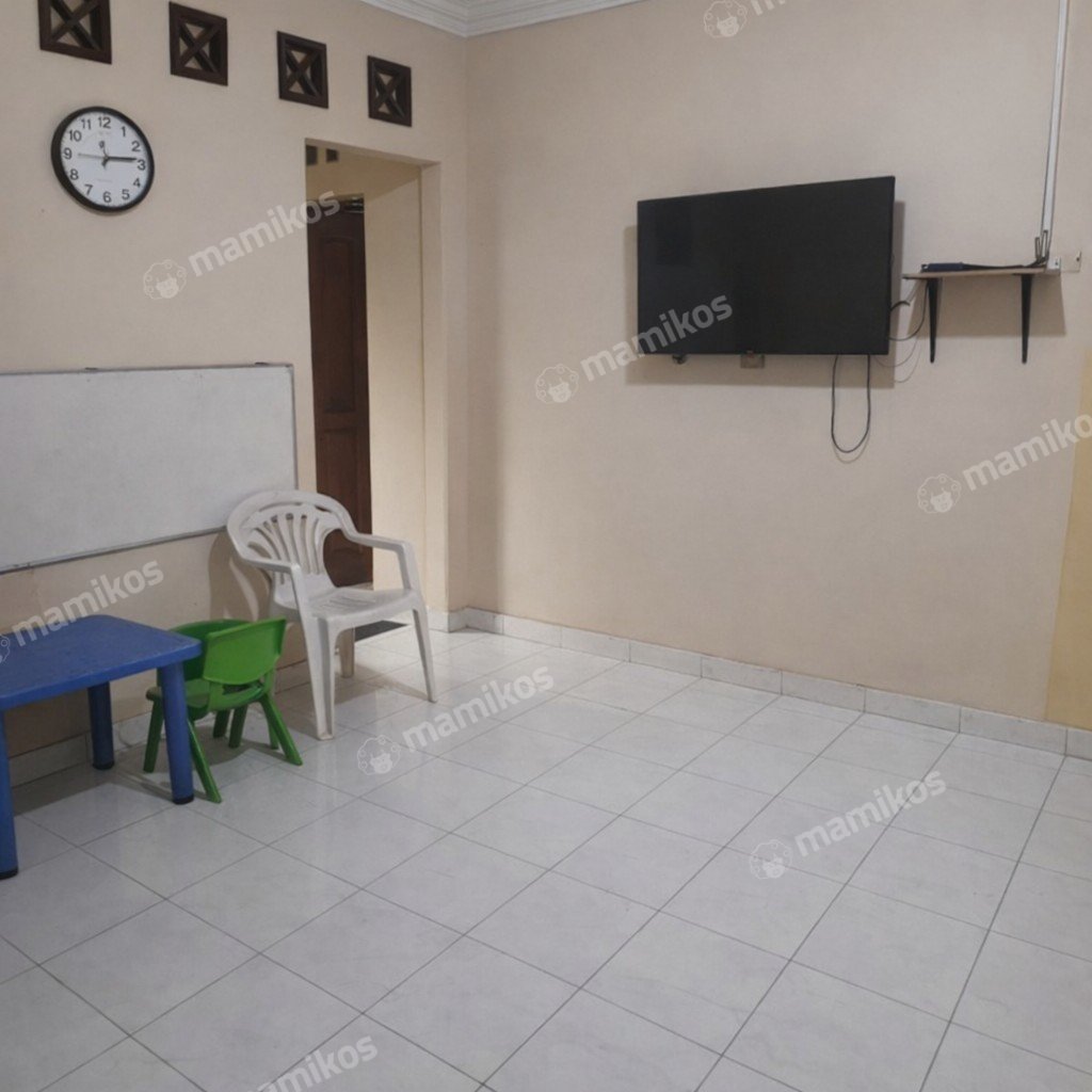 Rumah Sertifikat SHM 4 Kamar Tidur 3 Kamar Mandi Srengseng Jakarta Barat - Photo 5
