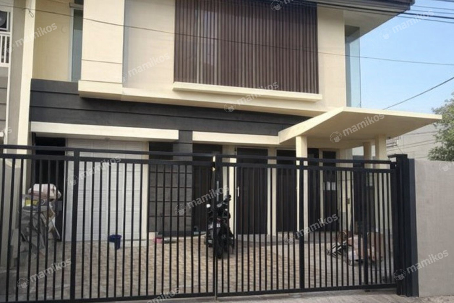 Rumah Sertifikat SHM 4 Kamar Tidur 3 Kamar Mandi Cipete Jakarta Selatan
