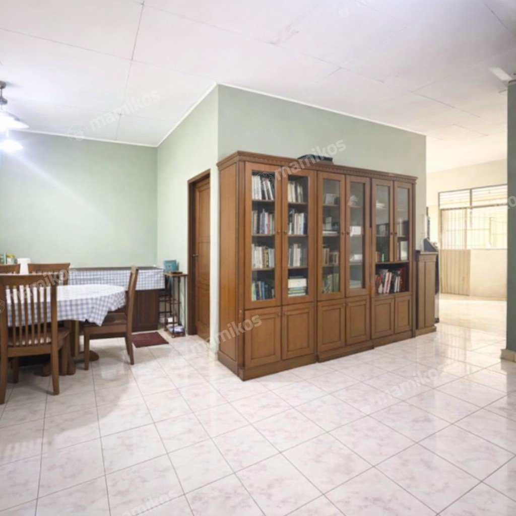 Rumah Sertifikat SHM 5 Kamar Tidur 3 Kamar Mandi Lebak Bulus Jakarta Selatan - Photo 2