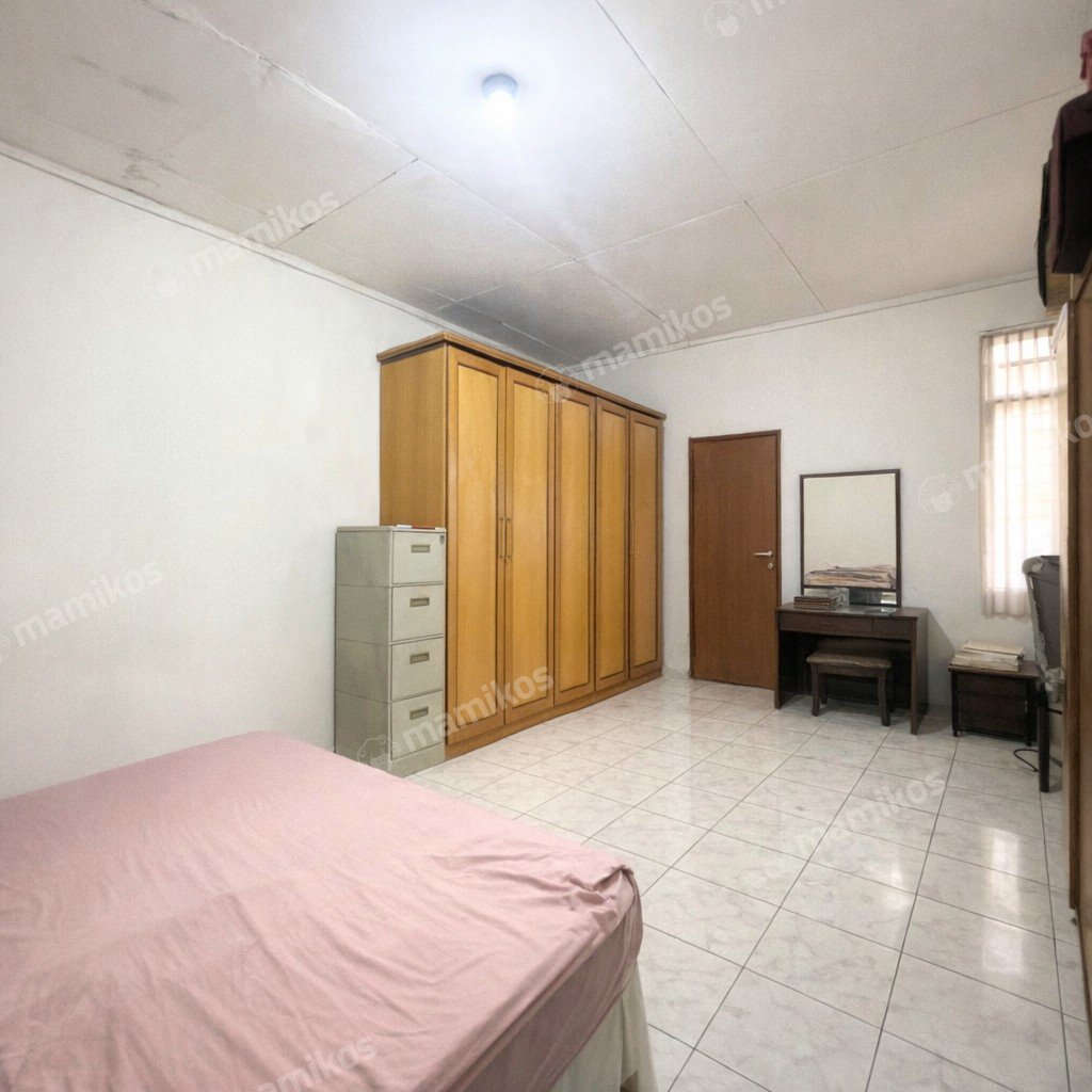 Rumah Sertifikat SHM 5 Kamar Tidur 3 Kamar Mandi Lebak Bulus Jakarta Selatan - Photo 3