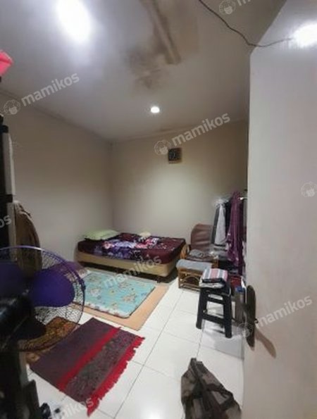 Rumah Sertifikat SHM 3 Kamar Tidur 2 Kamar Mandi Harapan Indah Bekasi - Photo 2