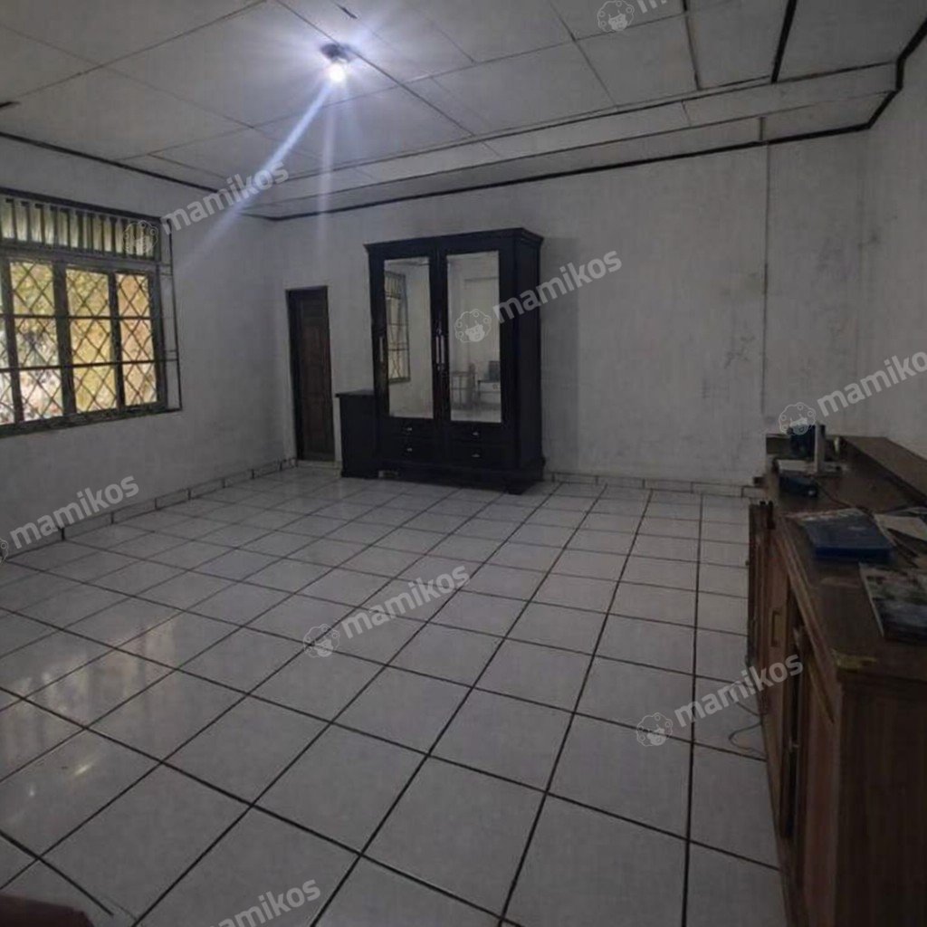 Rumah Sertifikat SHM 6 Kamar Tidur 3 Kamar Mandi Rawamangun Jakarta Timur - Photo 3