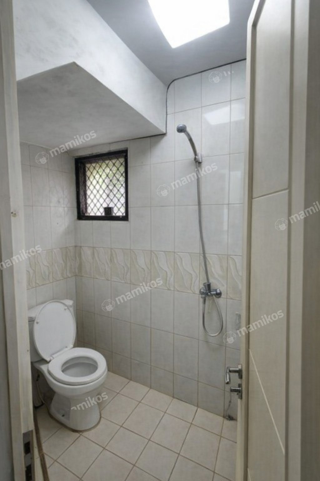 Rumah Sertifikat SHM 4 Kamar Tidur 3 Kamar Mandi Metland Menteng Jakarta Timur - Photo 3