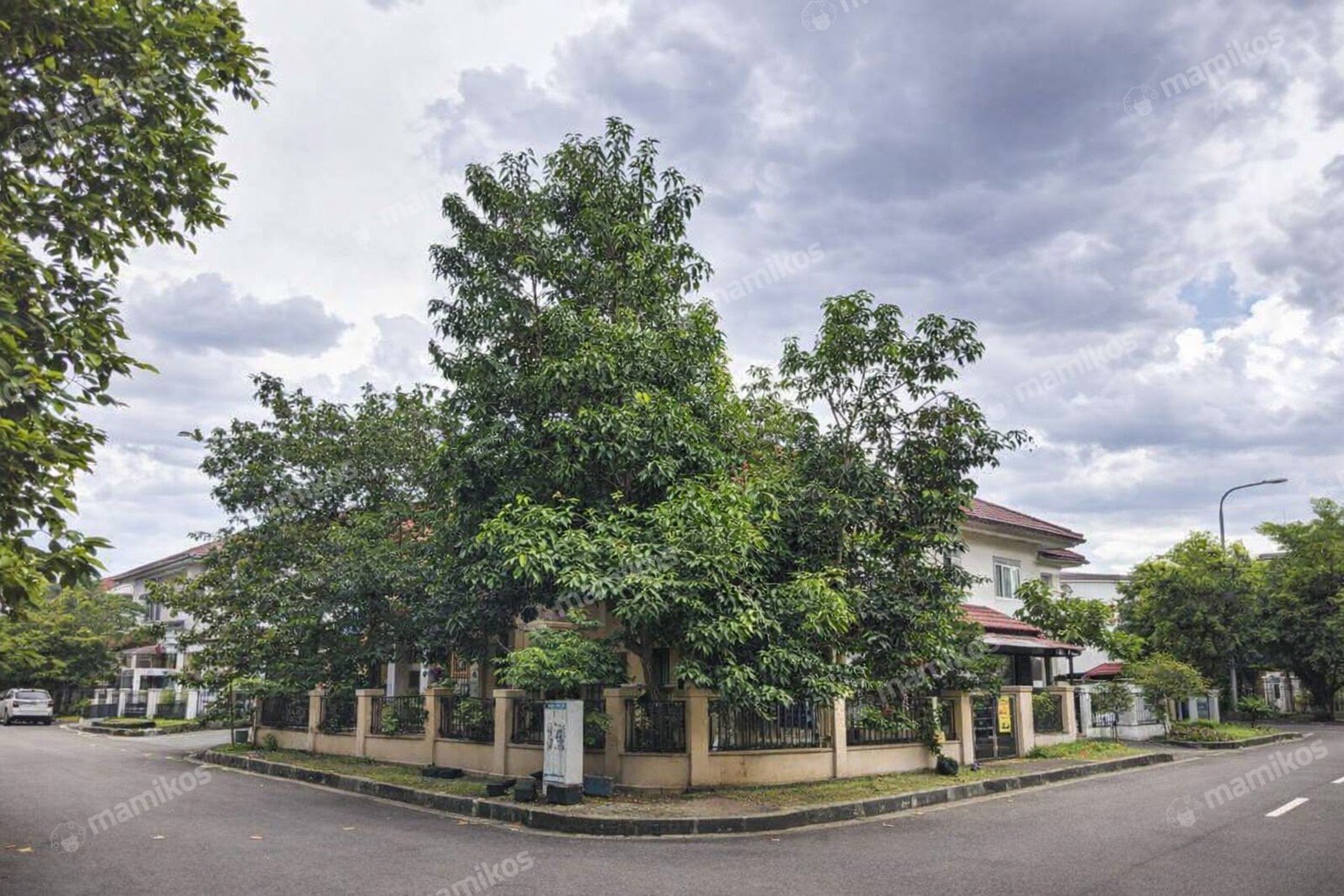 Rumah Sertifikat SHM 6 Kamar Tidur 4 Kamar Mandi Rawamangun Jakarta Timur