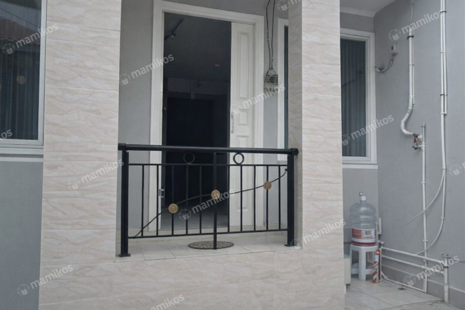 Rumah 4 Kamar Tidur 3 Kamar Mandi 2 Lantai Kelapa Gading Jakarta Utara - Photo 2