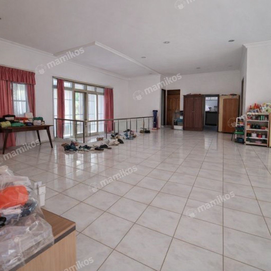 Rumah Sertifikat SHM 5 Kamar Tidur 5 Kamar Mandi Jelambar Jakarta Barat - Photo 2