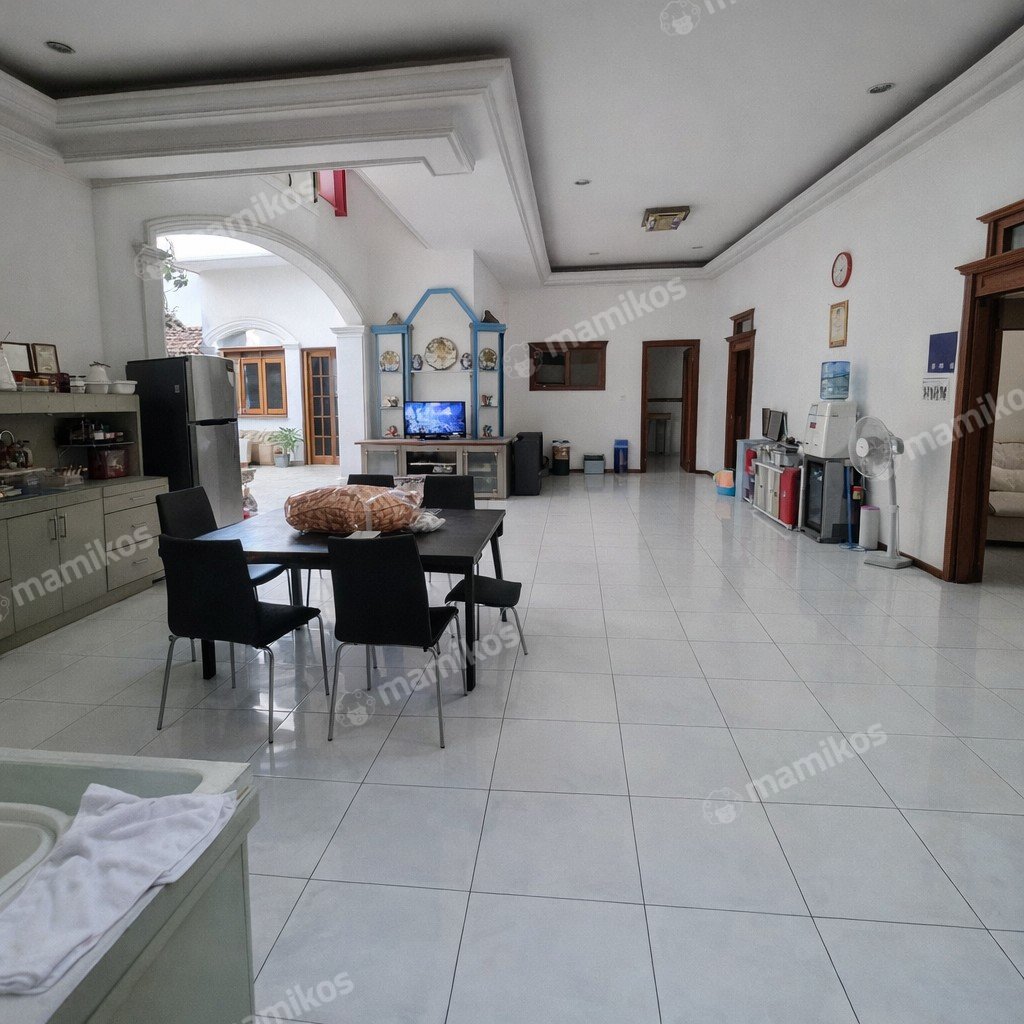 Rumah Sertifikat SHM 5 Kamar Tidur 5 Kamar Mandi Jelambar Jakarta Barat - Photo 5
