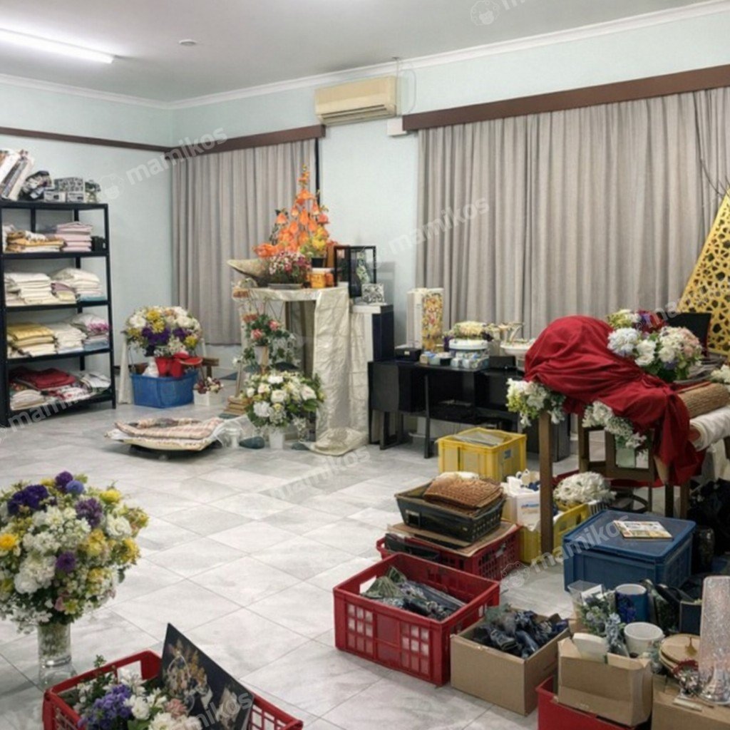 Rumah Sertifikat SHM 4 Kamar Tidur 3 Kamar Mandi Kebayoran Baru Jakarta Selatan - Photo 2