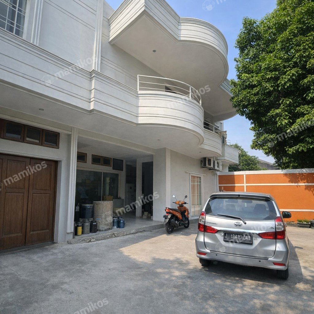 Rumah Sertifikat SHM 3 Kamar Tidur 3 Kamar Mandi Tomang Jakarta Barat - Photo 2