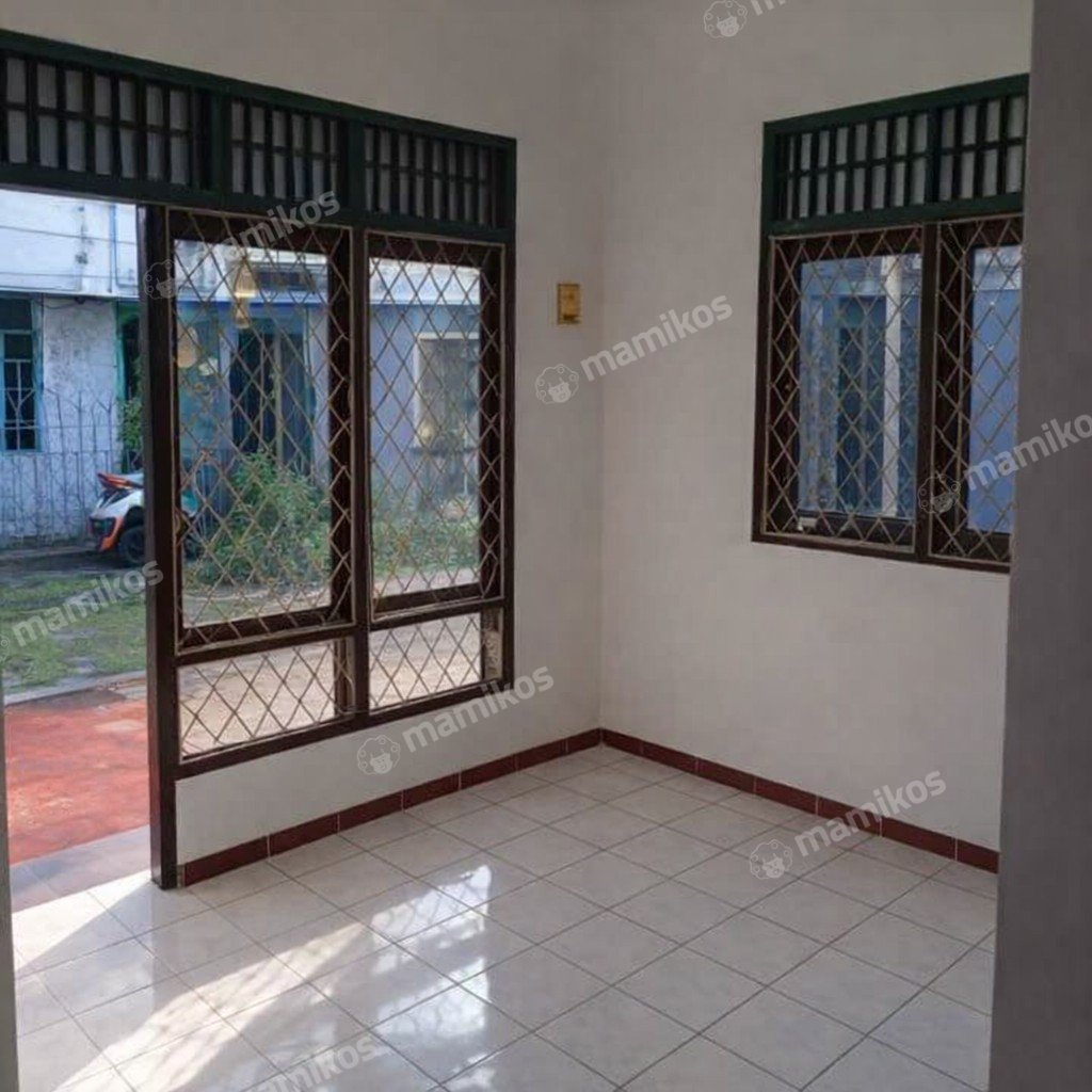 Rumah Sertifikat SHM 2 Kamar Tidur 1 Kamar Mandi Matraman Jakarta Timur - Photo 4