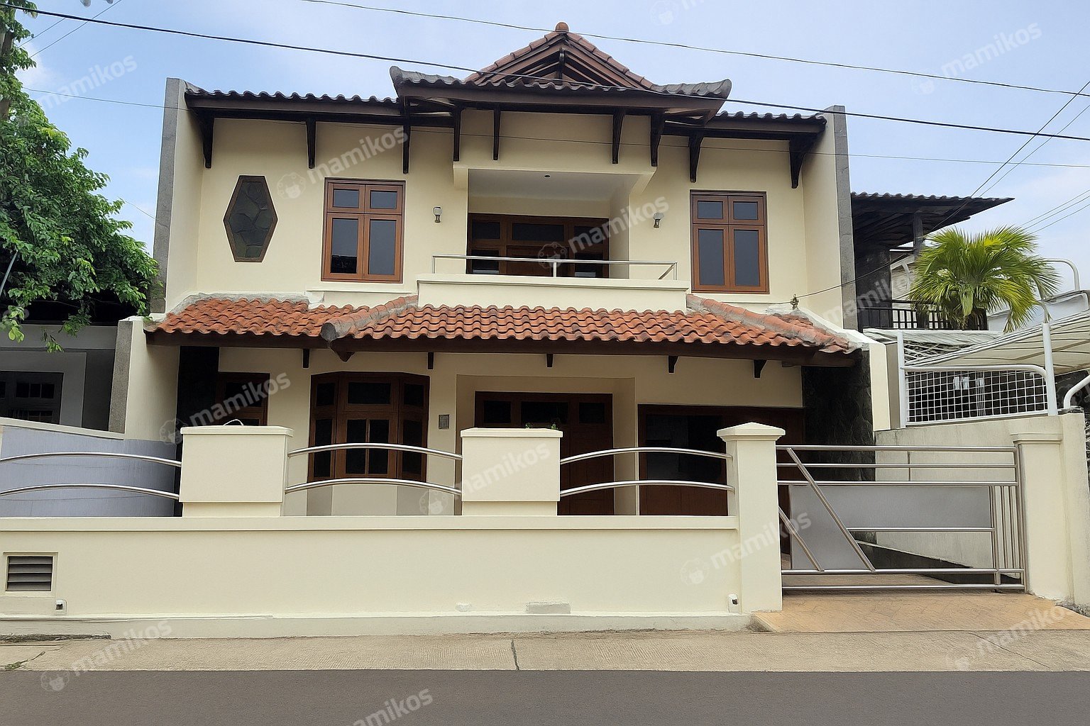 Rumah Sertifikat SHM 4 Kamar Tidur 5 Kamar Mandi Pondok Pinang Jakarta Selatan