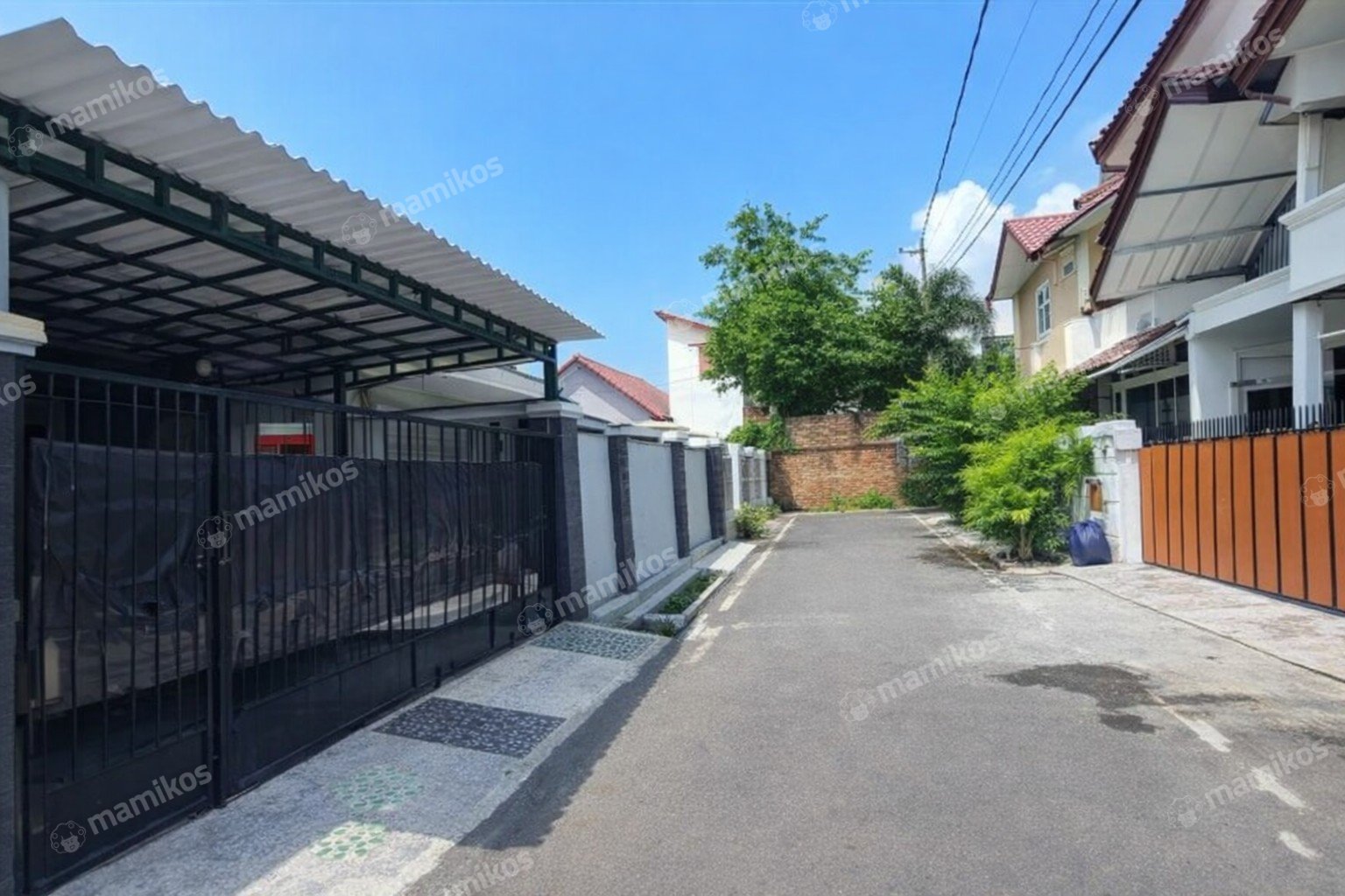 Rumah Sertifikat SHM 4 Kamar Tidur 4 Kamar Mandi Pondok Kelapa Jakarta Timur