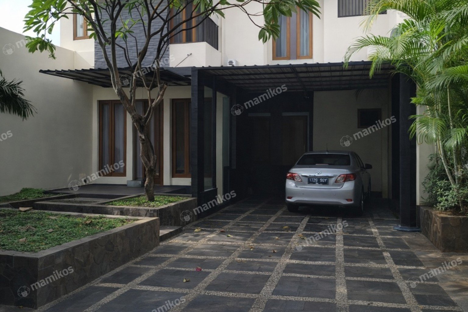 Rumah Sertifikat SHM 4 Kamar Tidur 4 Kamar Mandi Kebayoran Baru Jakarta Selatan