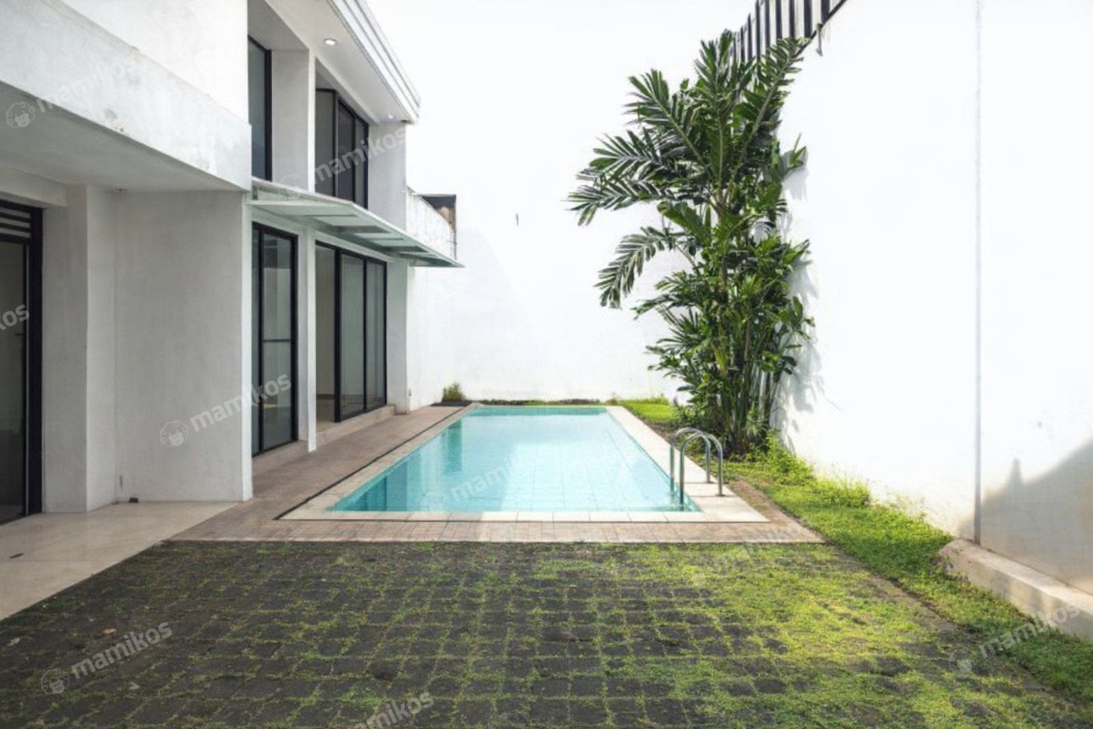 Rumah Sertifikat SHM 4 Kamar Tidur 4 Kamar Mandi Bangka Jakarta Selatan - Photo 2