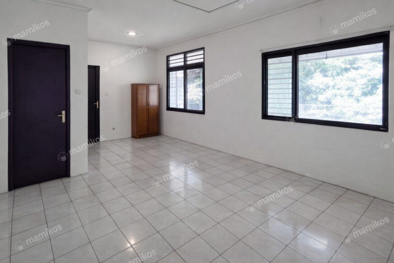 Rumah Sertifikat SHM 4 Kamar Tidur 4 Kamar Mandi Bangka Jakarta Selatan - Photo 4