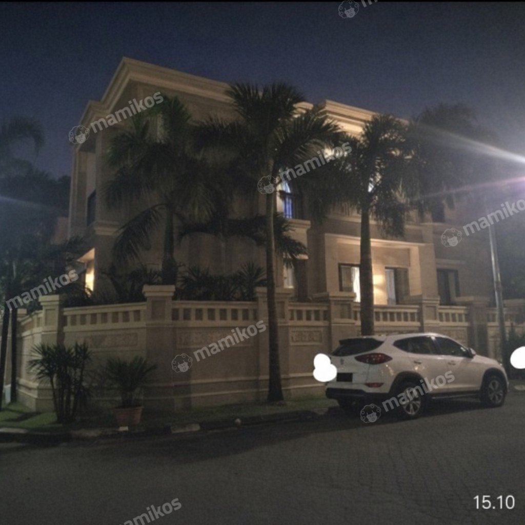 Rumah Sertifikat SHM 5 Kamar Tidur 5 Kamar Mandi Pantai Indah Kapuk Jakarta Utara - Photo 3