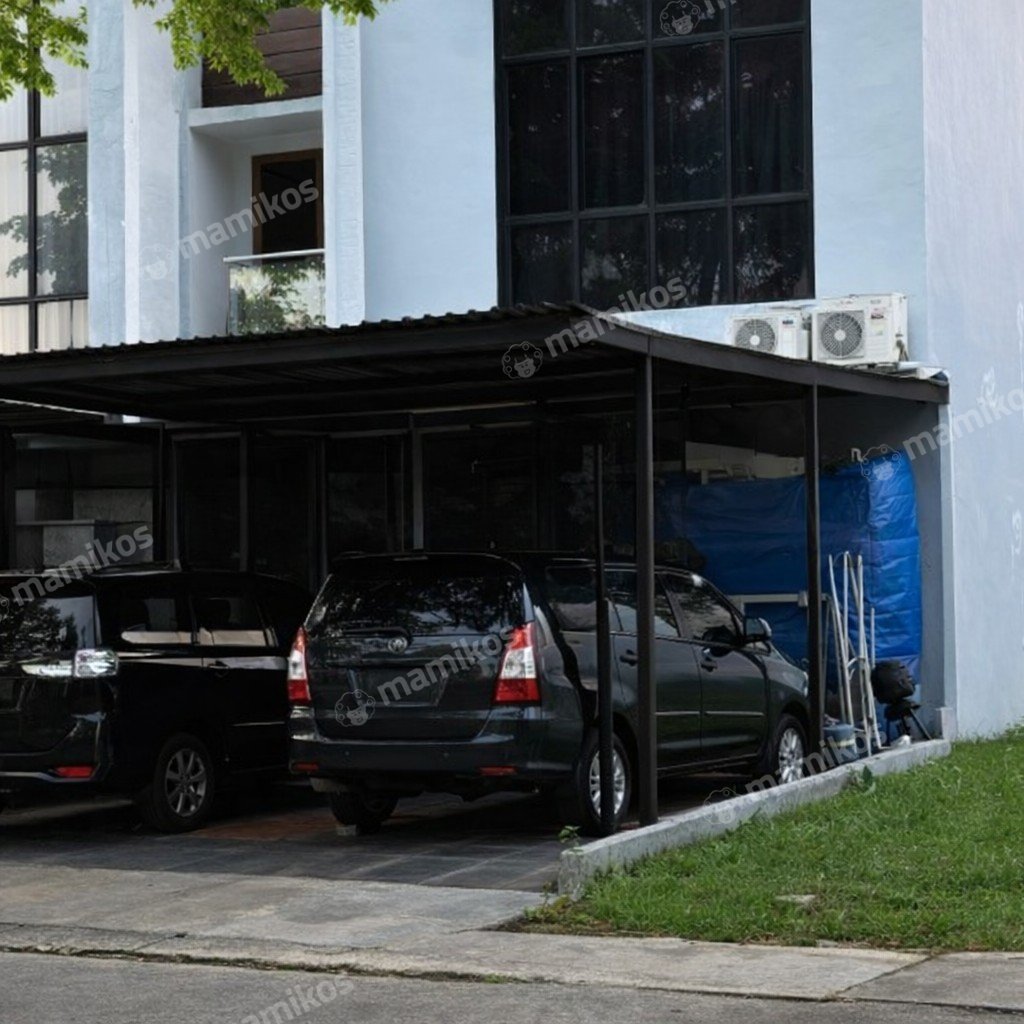 Rumah Sertifikat SHM 4 Kamar Tidur 4 Kamar Mandi Semanan Jakarta Barat