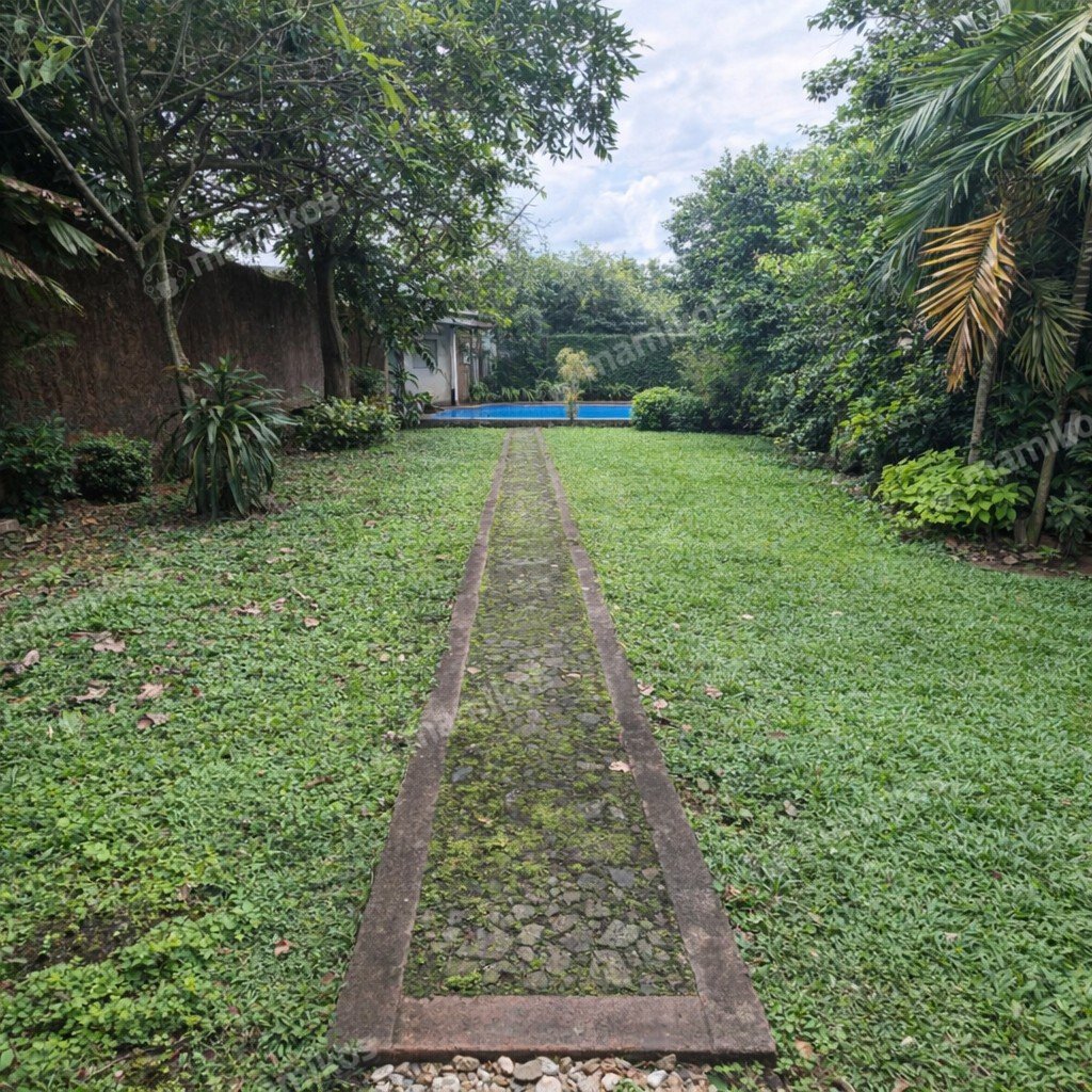 Rumah Sertifikat SHM 5 Kamar Tidur 4 Kamar Mandi Kemang Jakarta Selatan - Photo 5