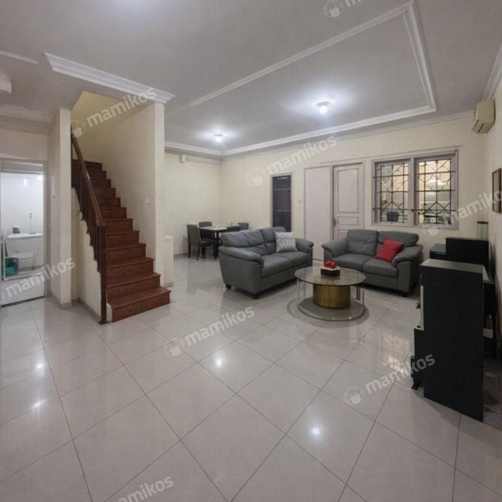 Rumah Sertifikat SHM 3 Kamar Tidur 2 Kamar Mandi Raffles Hills Jakarta Timur - Photo 2