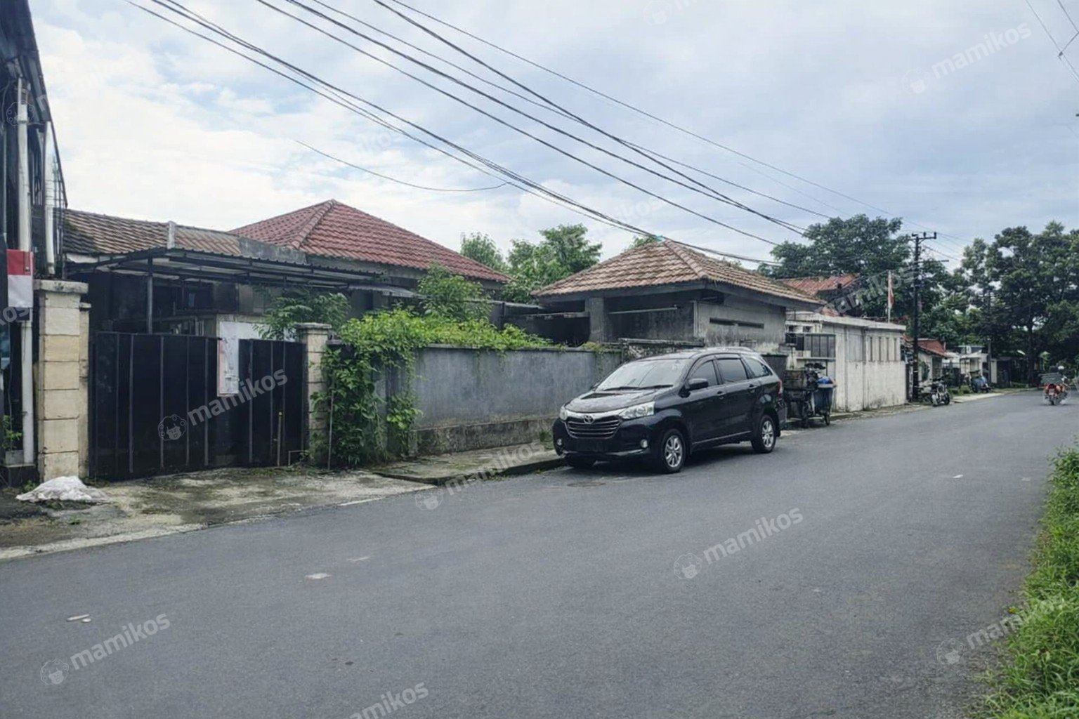 Rumah Sertifikat SHM 3 Kamar Tidur 2 Kamar Mandi Cililitan Jakarta Timur - Photo 3