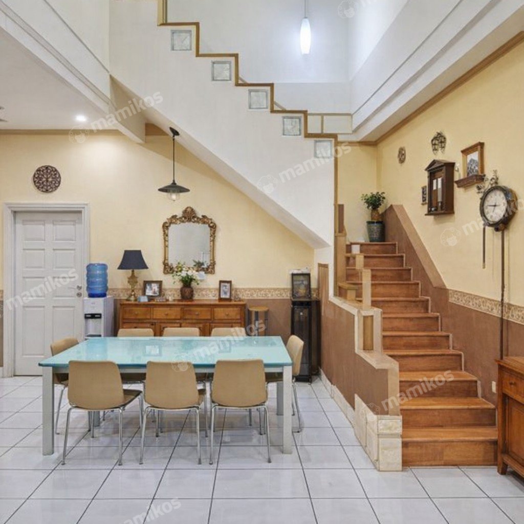 Rumah Sertifikat SHM 4 Kamar Tidur 3 Kamar Mandi Cipete Jakarta Selatan - Photo 5