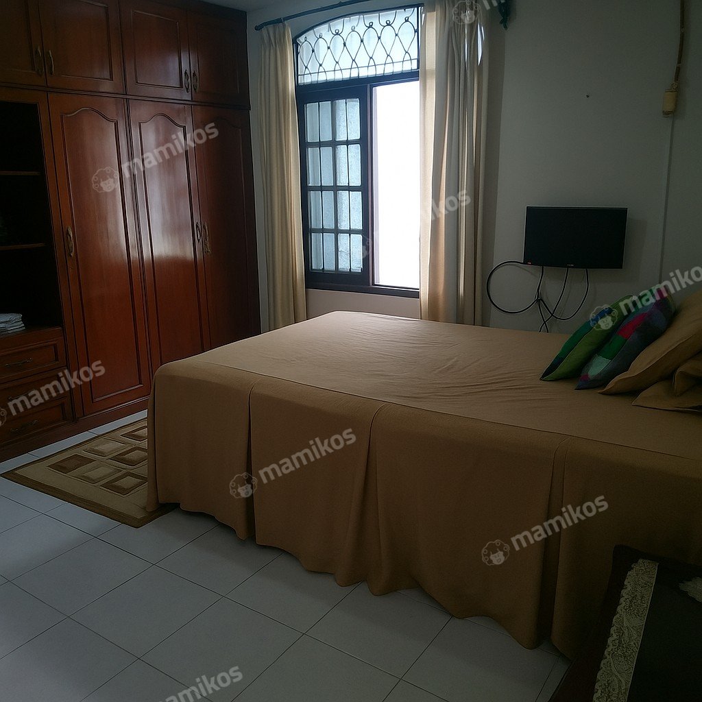 Rumah Sertifikat SHM 3 Kamar Tidur 3 Kamar Mandi Gandaria Jakarta Selatan - Photo 3