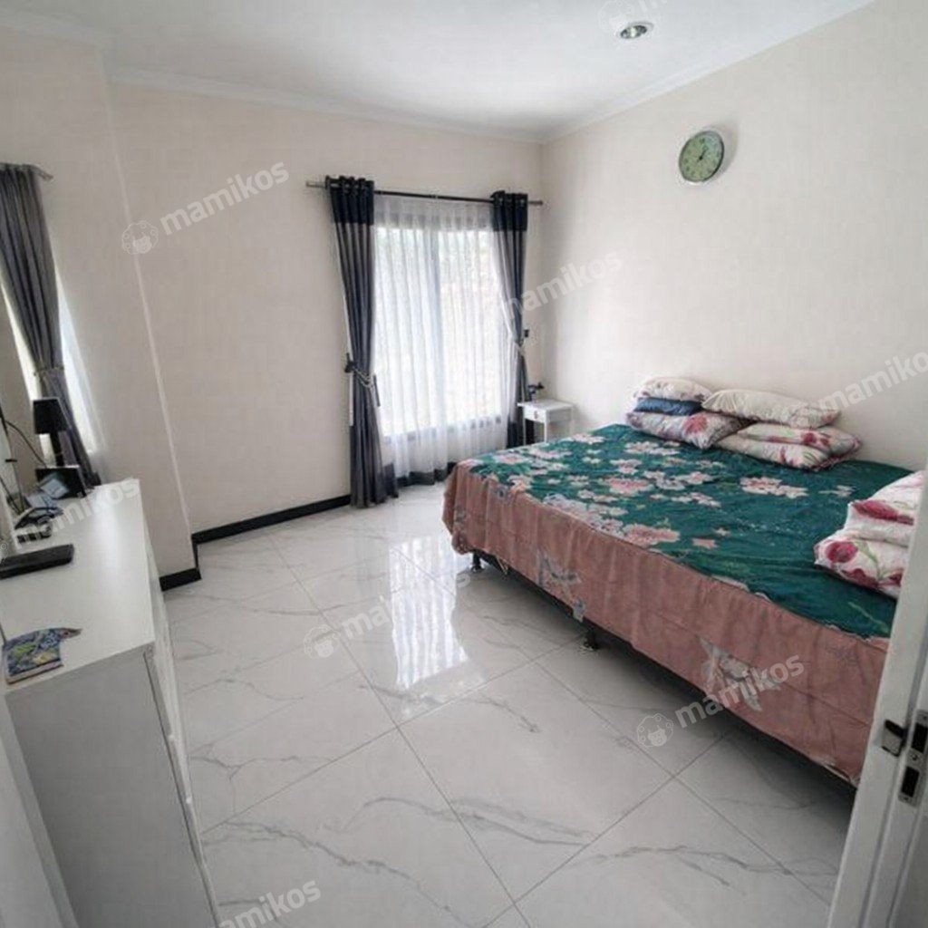Rumah Sertifikat SHM 4 Kamar Tidur 4 Kamar Mandi Cakung Jakarta Timur - Photo 4