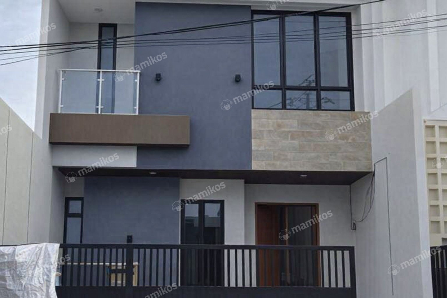 Rumah 3 Kamar Tidur 3 Kamar Mandi 2 Lantai Villa Meruya Jakarta Barat