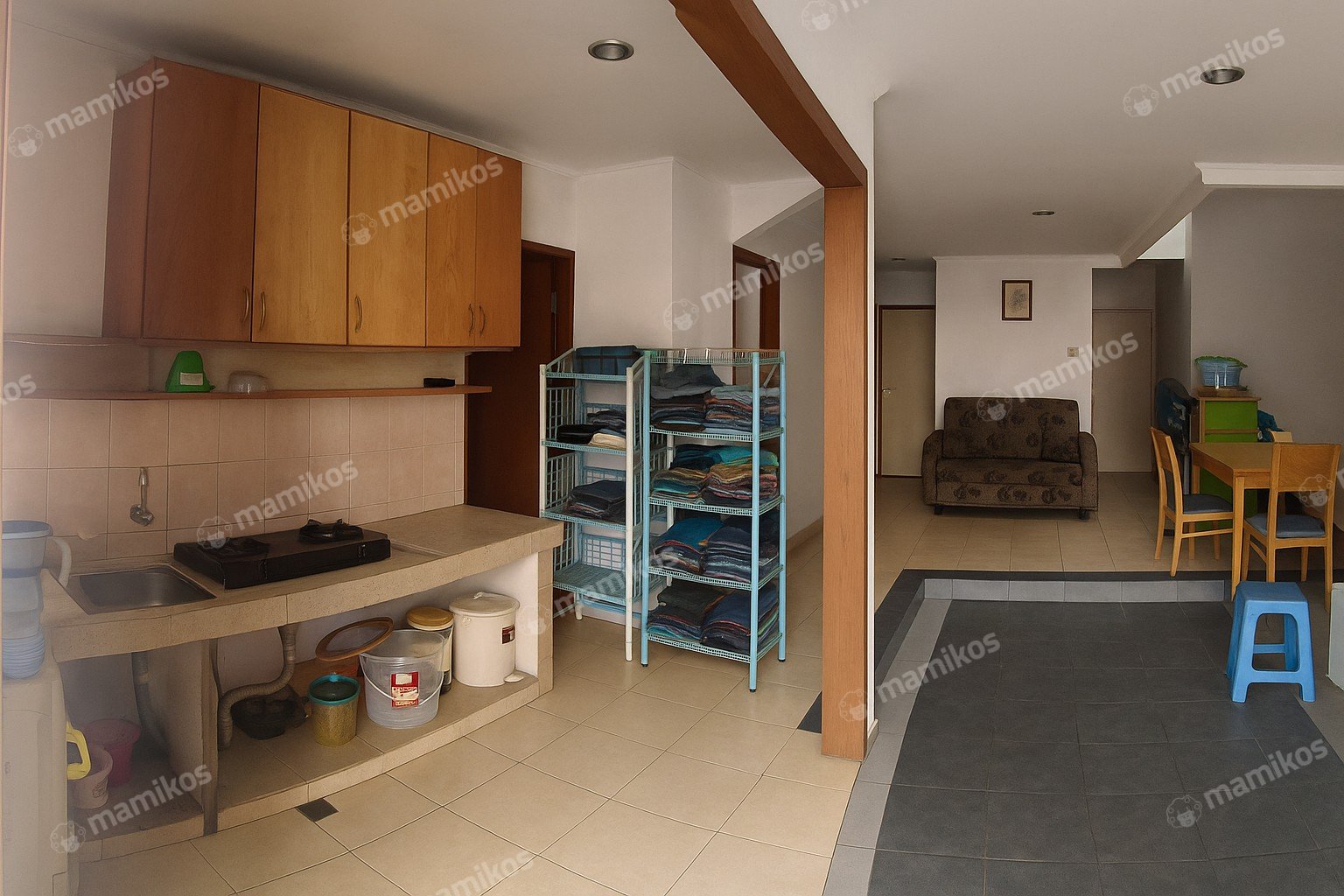 Rumah Sertifikat SHM 5 Kamar Tidur 5 Kamar Mandi Green garden Jakarta Barat - Photo 2