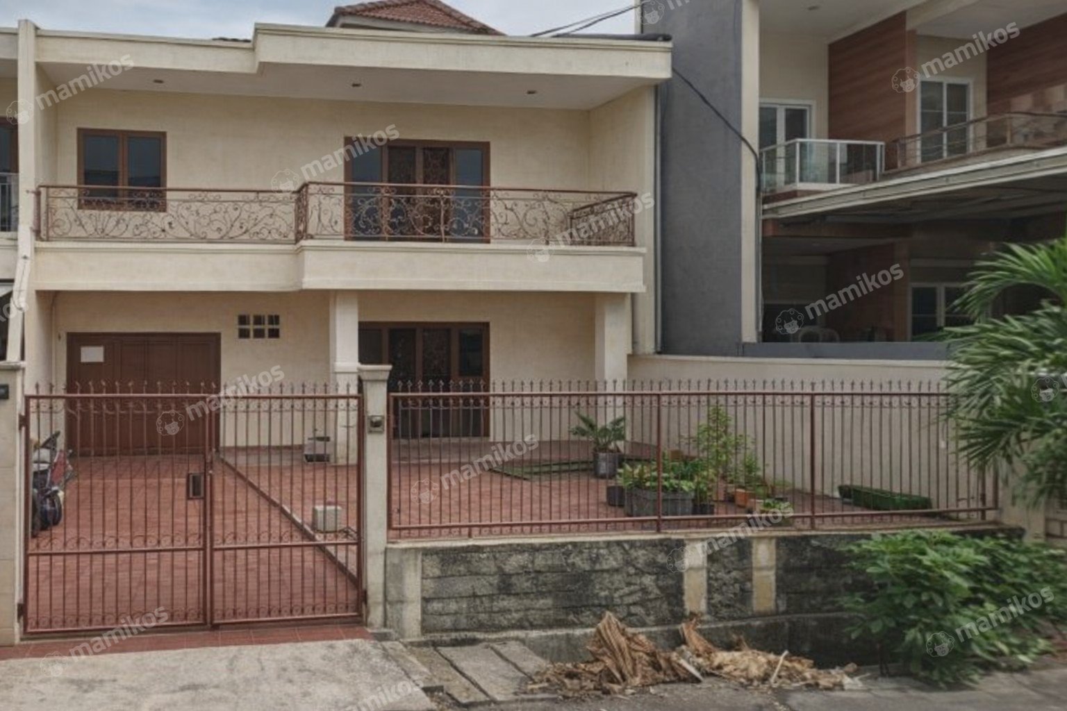 Rumah Sertifikat SHM 3 Kamar Tidur 2 Kamar Mandi Taman Palem Jakarta Barat - Photo 2