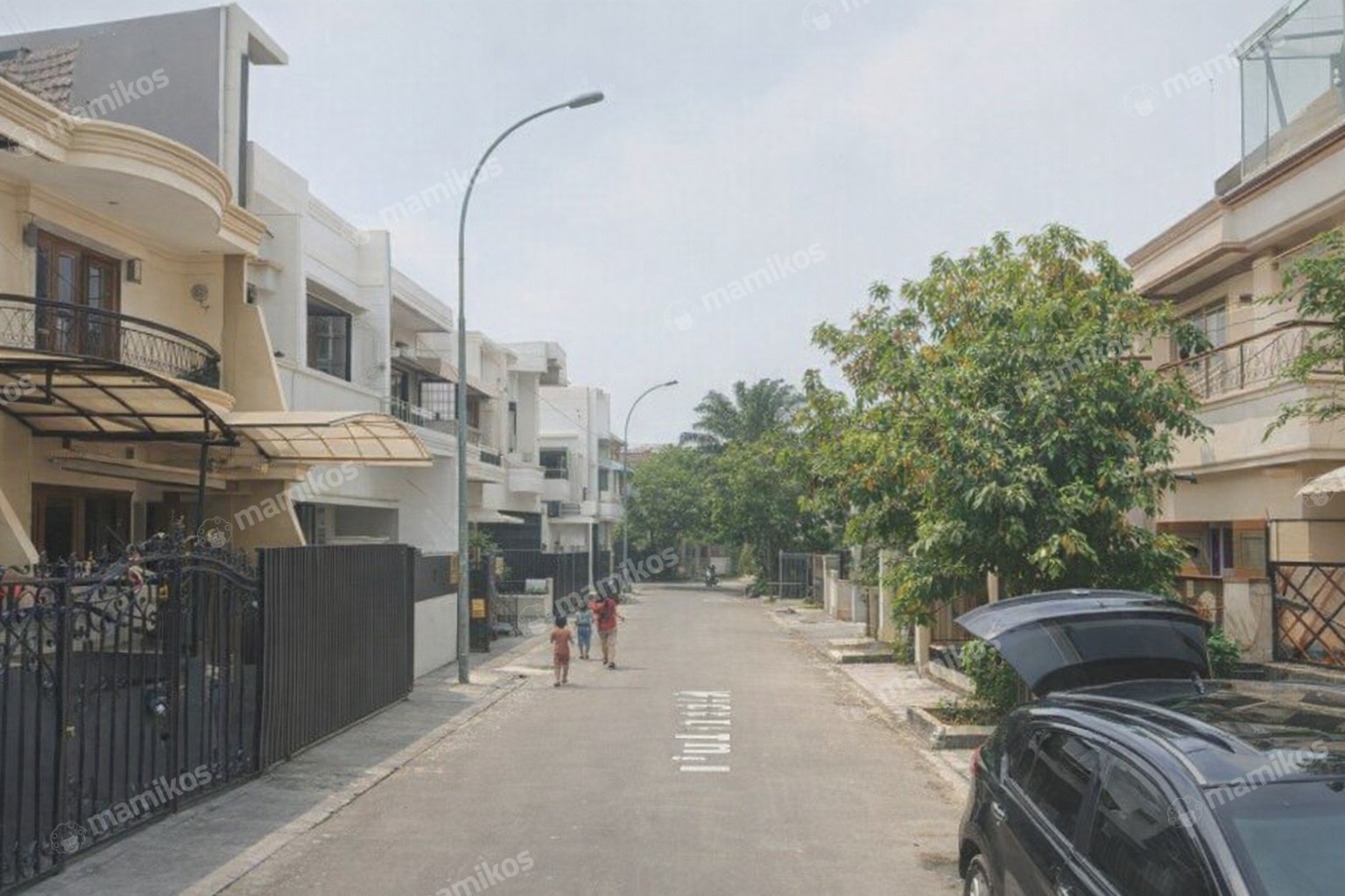 Rumah Sertifikat SHM 3 Kamar Tidur 2 Kamar Mandi Taman Palem Jakarta Barat - Photo 3