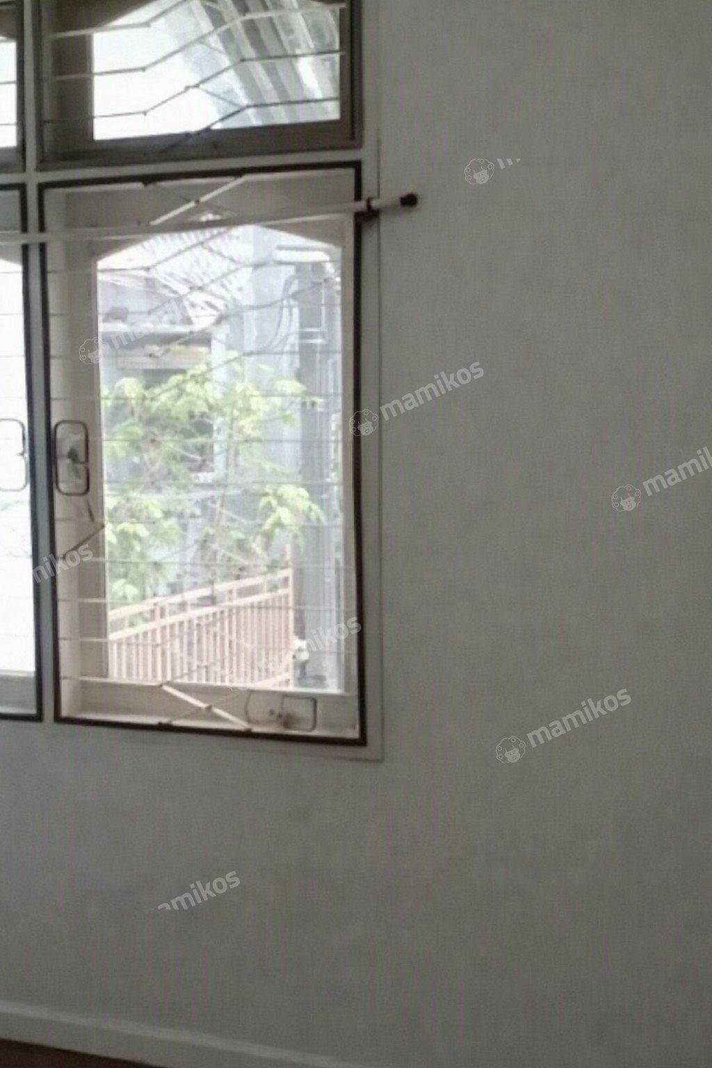 Rumah Sertifikat SHM 3 Kamar Tidur 2 Kamar Mandi Kelapa Gading Jakarta Utara - Photo 2