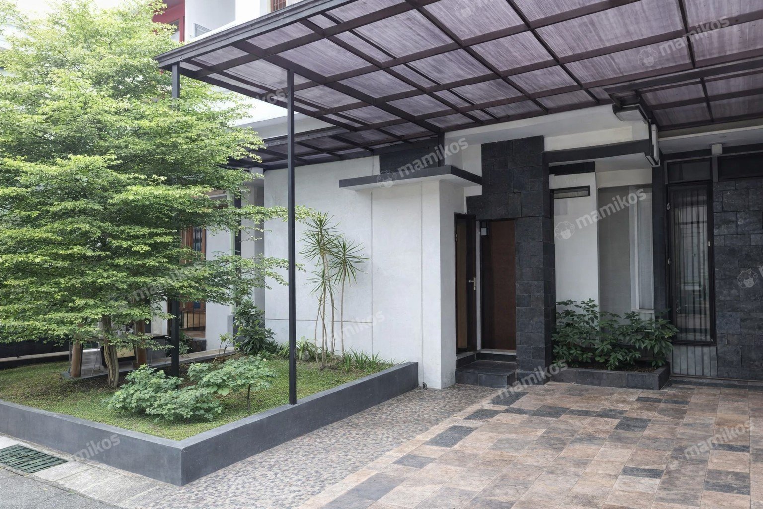 Rumah Sertifikat SHM 4 Kamar Tidur 3 Kamar Mandi Kramat Jati Jakarta Timur - Photo 2