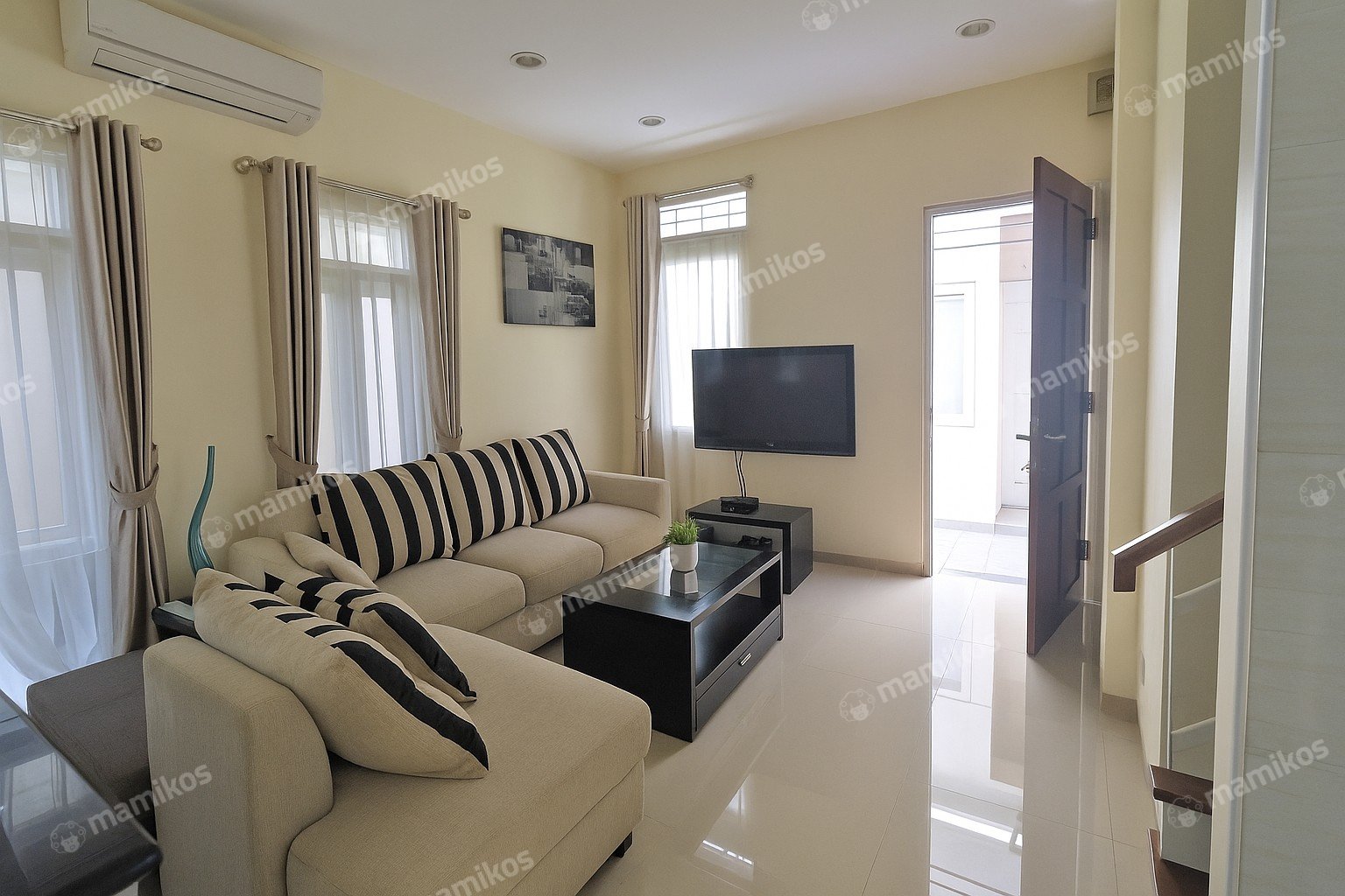 Rumah Sertifikat SHM 4 Kamar Tidur 3 Kamar Mandi Kramat Jati Jakarta Timur - Photo 4