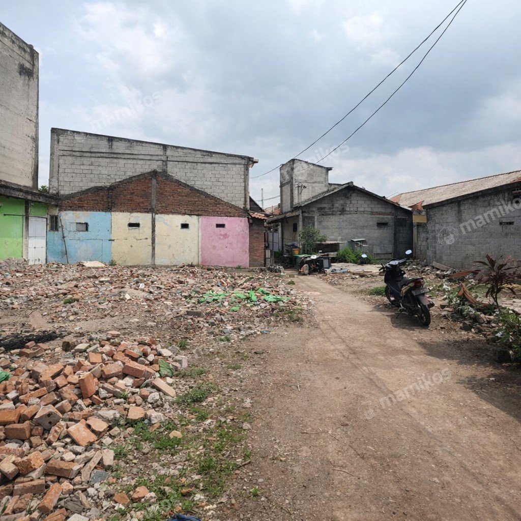 Rumah Sertifikat SHM 3 Kamar Tidur 2 Kamar Mandi Lubang Buaya Jakarta Timur - Photo 4