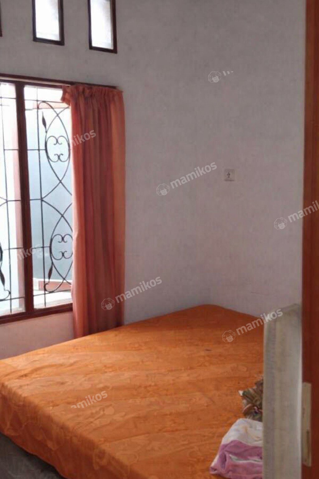 Rumah Sertifikat SHM 2 Kamar Tidur 1 Kamar Mandi Kelapa Gading Jakarta Utara - Photo 4