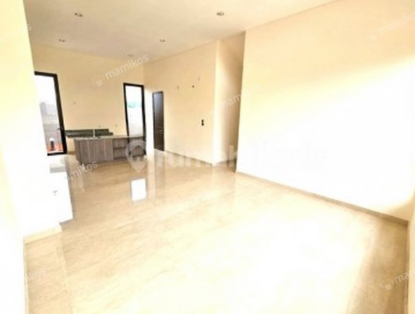 Rumah 4KT 4KM Jakarta Garden City Jakarta Timur - Photo 3