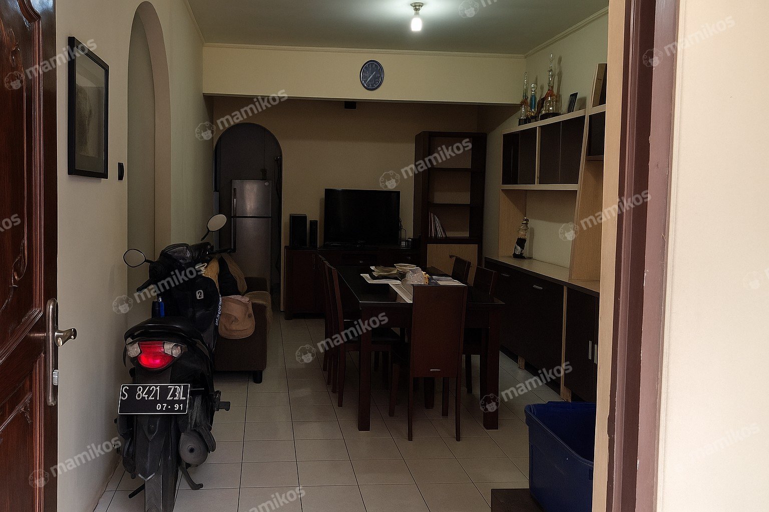 Rumah Sertifikat SHM 2 Kamar Tidur 2 Kamar Mandi Taman Kota Jakarta Barat - Photo 3
