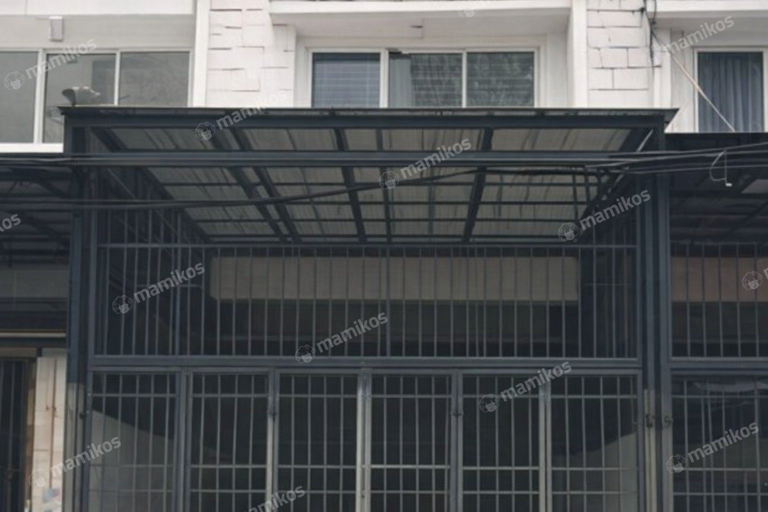 Rumah Sertifikat SHM 4 Kamar Tidur 3 Kamar Mandi Taman Cosmos Jakarta Barat