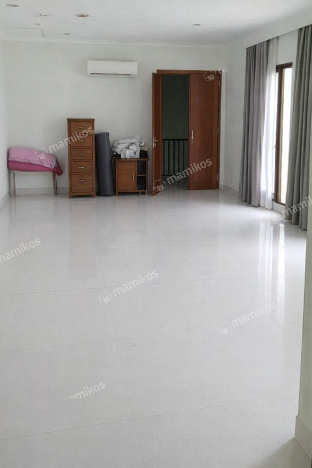 Rumah Sertifikat SHM 4 Kamar Tidur 3 Kamar Mandi Cipete Jakarta Selatan - Photo 3