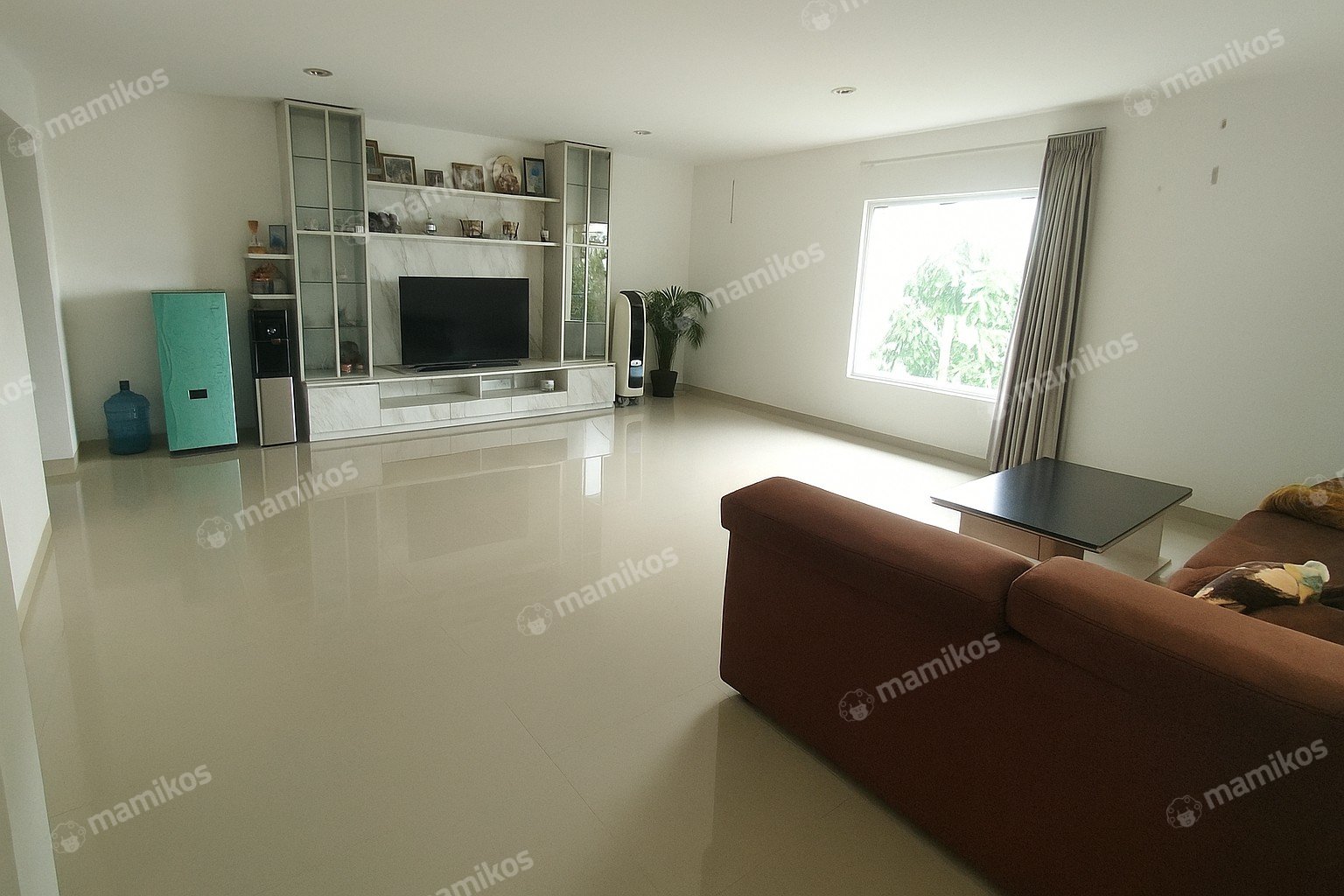 Rumah Sertifikat SHM 4 Kamar Tidur 2 Kamar Mandi Green Lake City Jakarta Barat