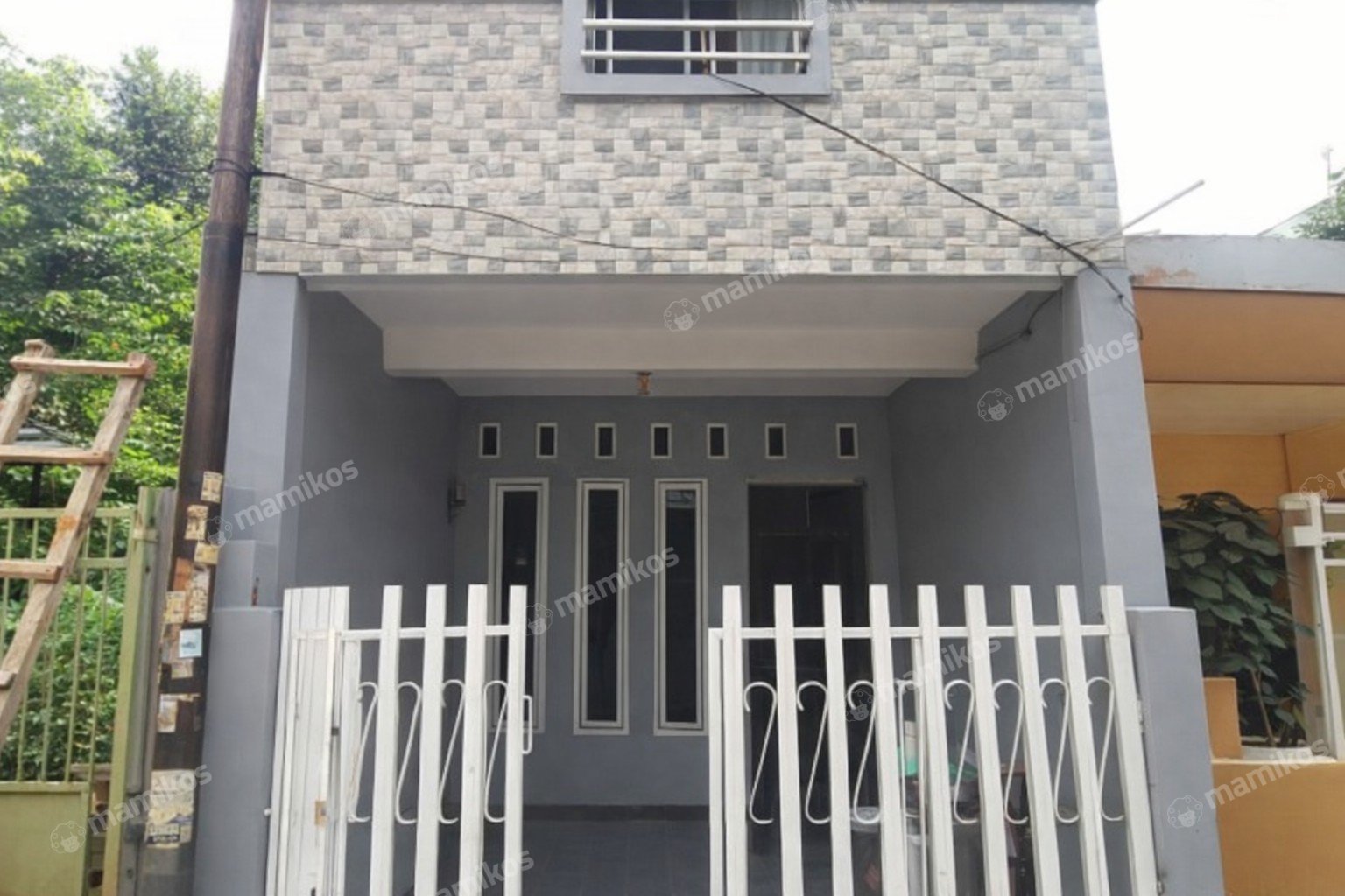 Rumah Sertifikat SHM 3 Kamar Tidur 2 Kamar Mandi Duri Kepa Jakarta Barat