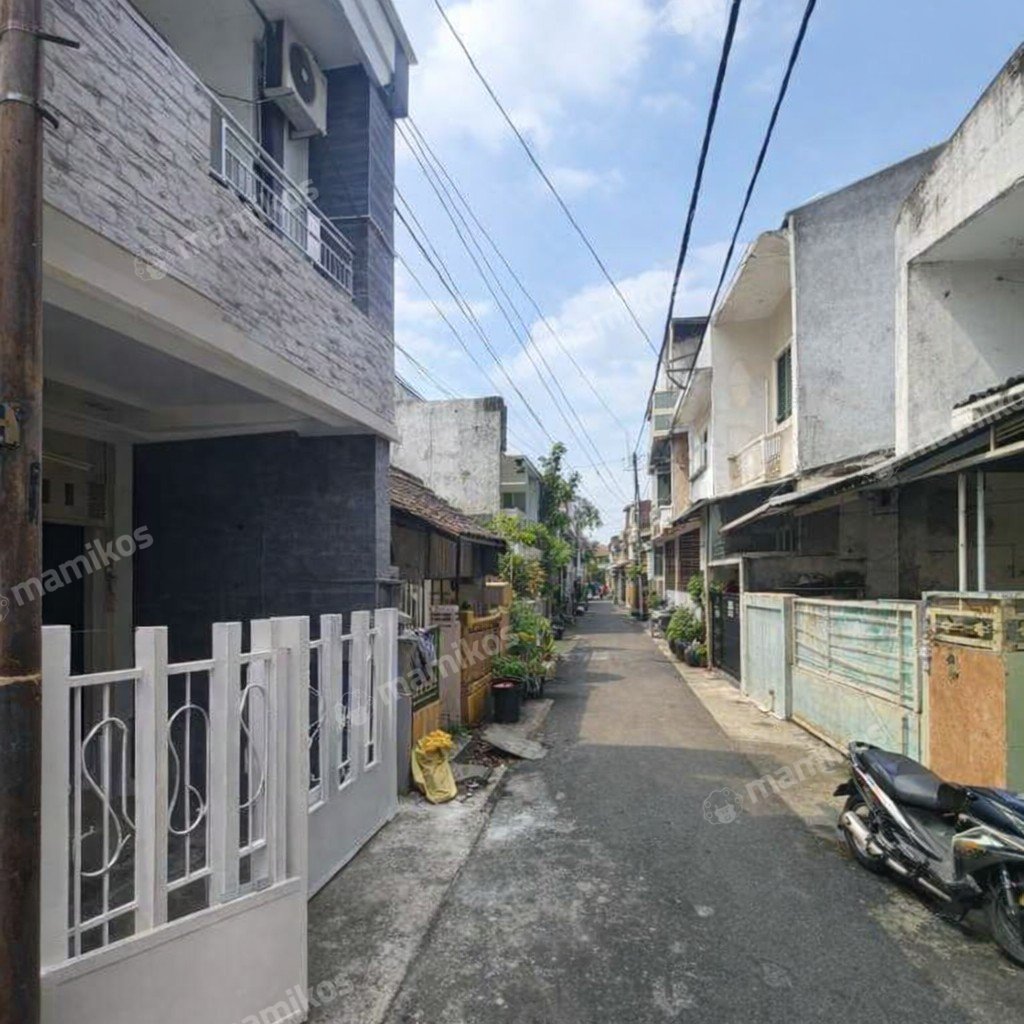 Rumah Sertifikat SHM 3 Kamar Tidur 2 Kamar Mandi Duri Kepa Jakarta Barat - Photo 2