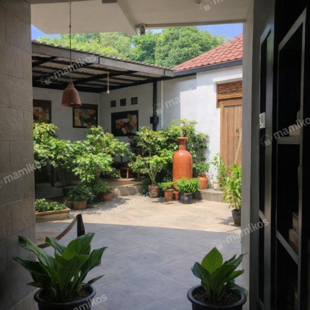Rumah Sertifikat SHM 6 Kamar Tidur 4 Kamar Mandi Jagakarsa Jakarta Selatan - Photo 3