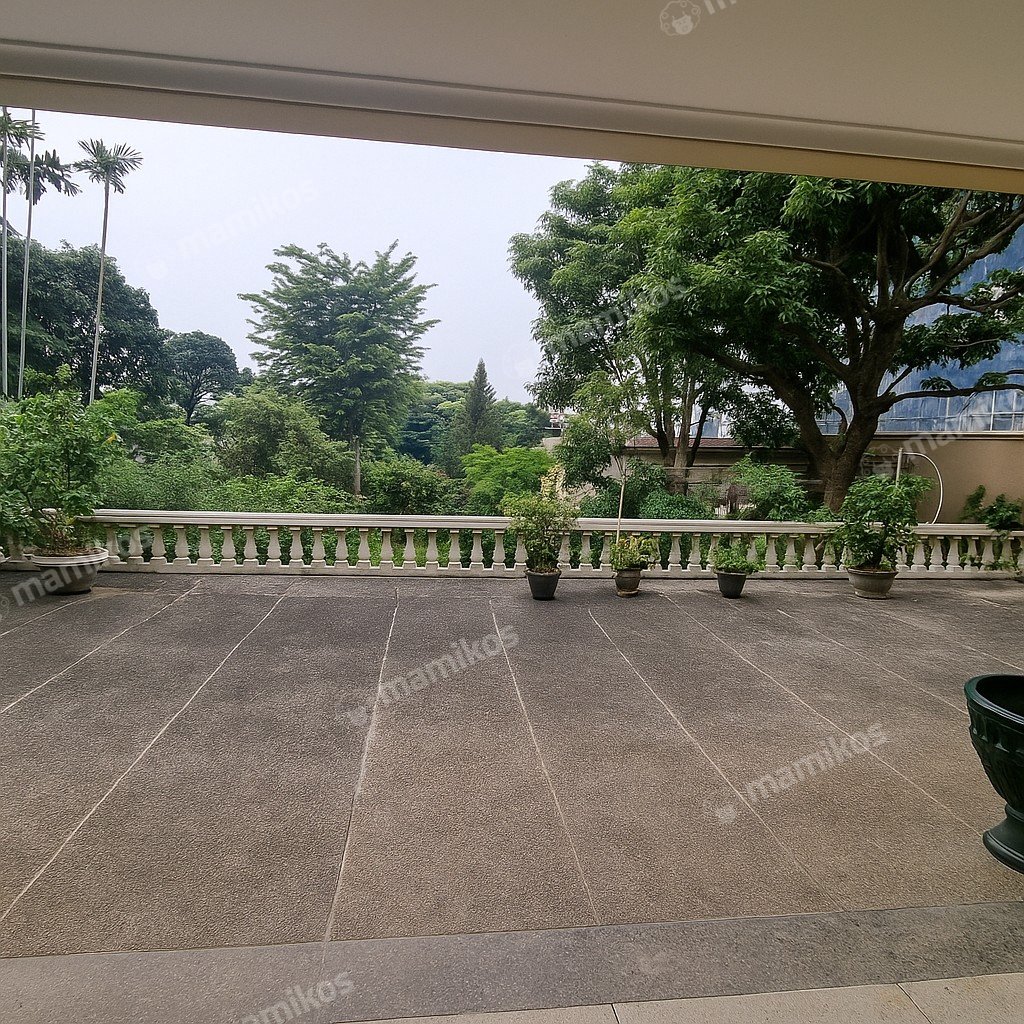 Rumah Sertifikat SHM 7 Kamar Tidur 6 Kamar Mandi Kebayoran Baru Jakarta Selatan - Photo 5