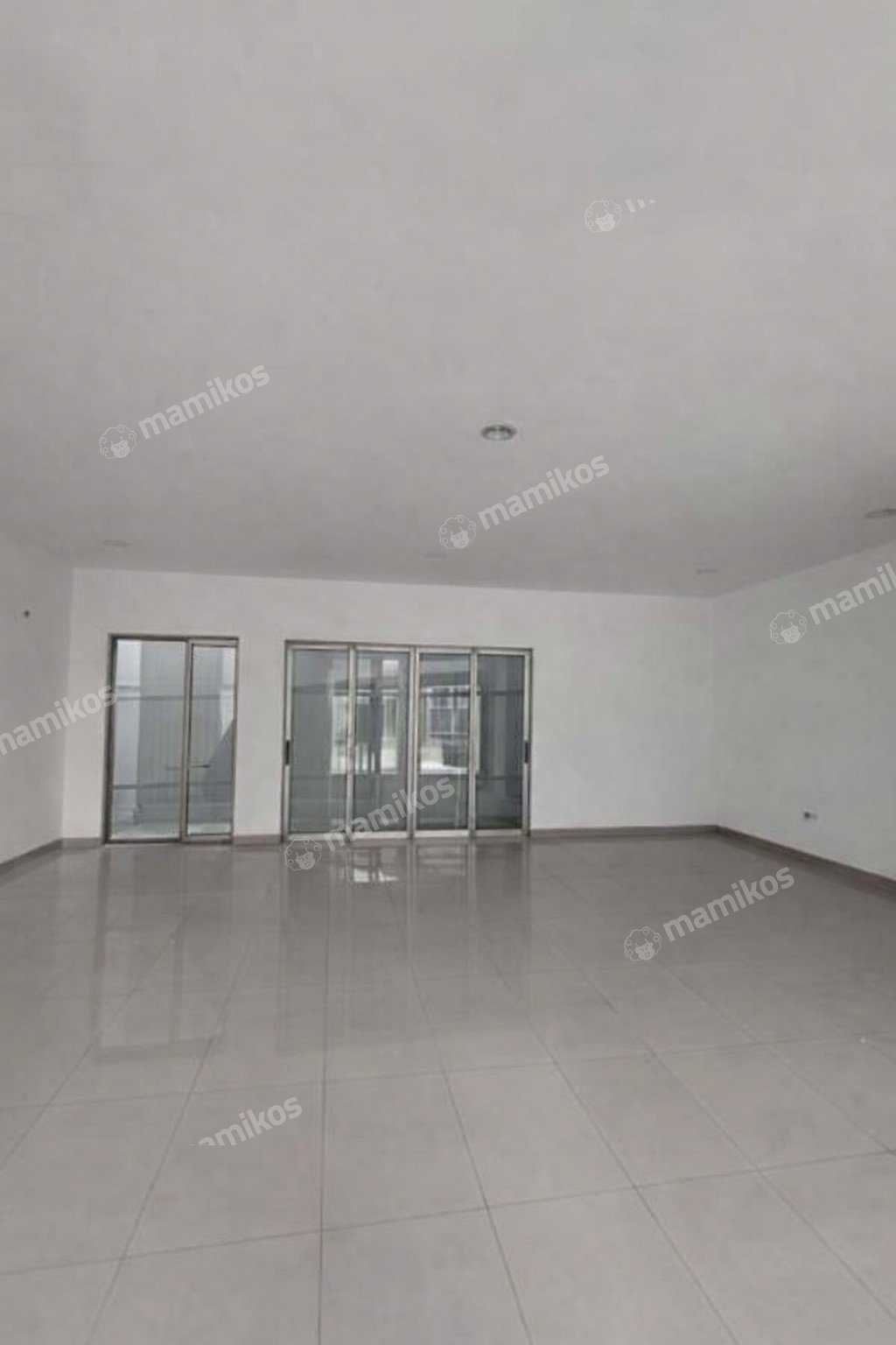Rumah Sertifikat SHM 4 Kamar Tidur 4 Kamar Mandi Pantai Indah Kapuk 2 Jakarta Utara - Photo 5