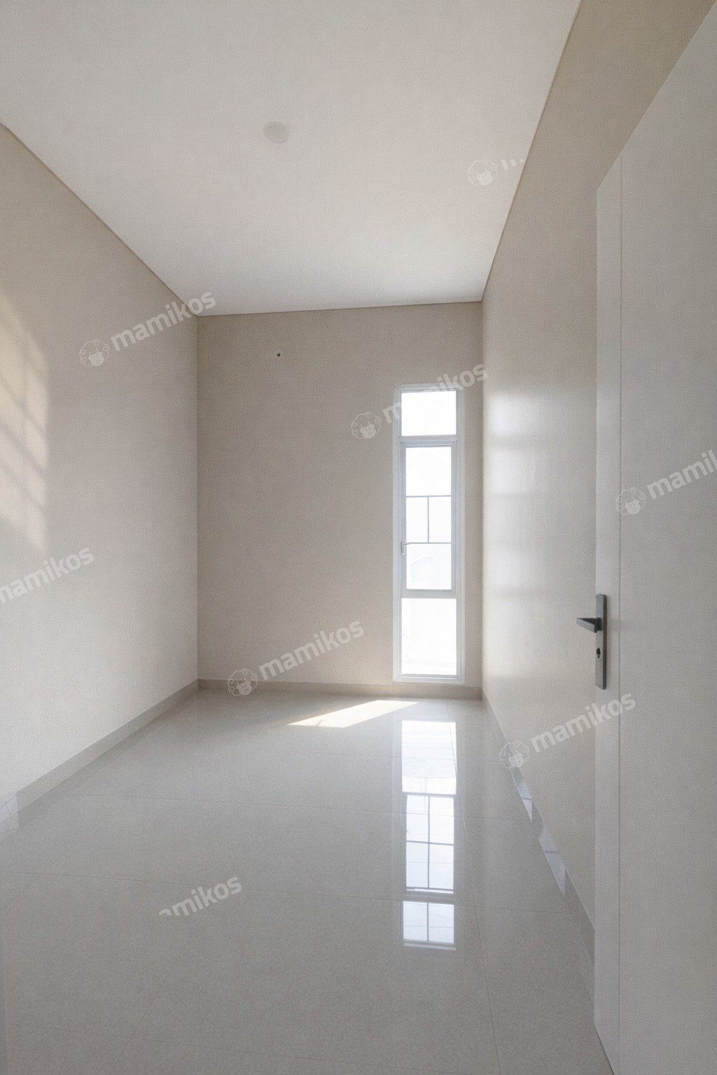 Rumah Sertifikat SHM 3 Kamar Tidur 3 Kamar Mandi Cibubur Jakarta Timur - Photo 4