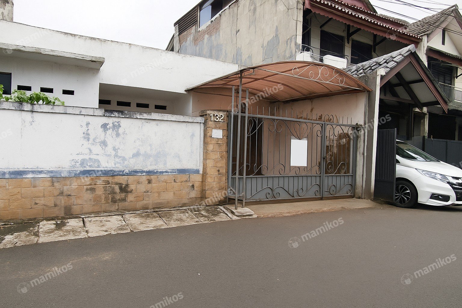 Rumah Sertifikat SHM 5 Kamar Tidur 4 Kamar Mandi Tebet Jakarta Selatan