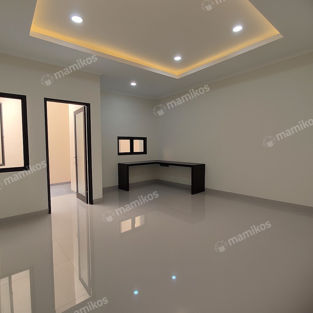 Rumah Sertifikat SHM 6 Kamar Tidur 5 Kamar Mandi Kav DKI Jakarta Barat - Photo 2