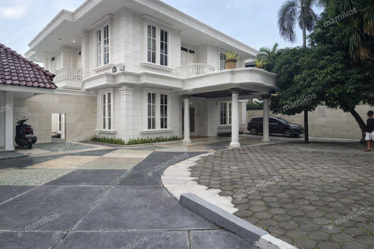 Rumah Sertifikat SHM 6 Kamar Tidur 5 Kamar Mandi Cipete Jakarta Selatan